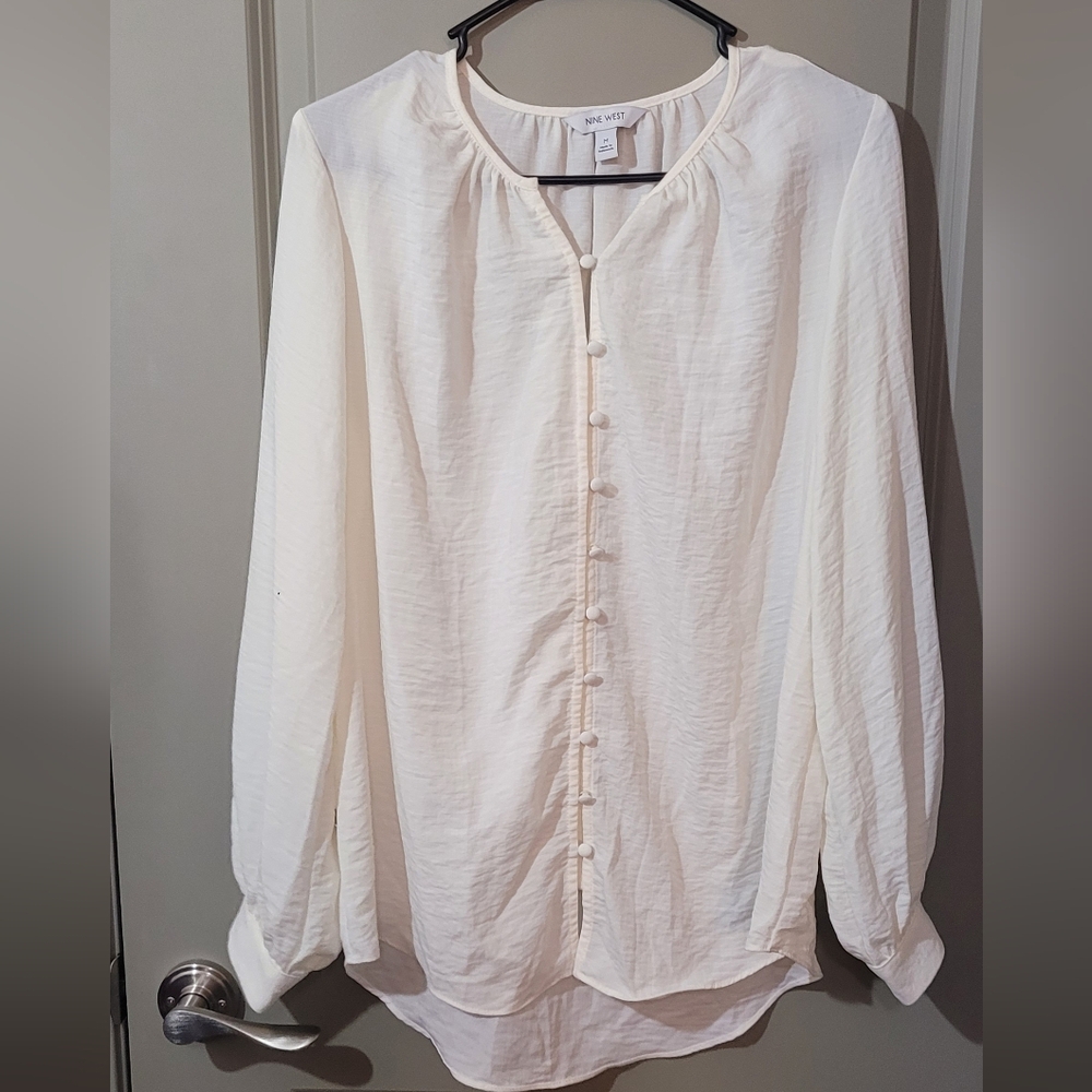 Elegant White Button-Up Blouse